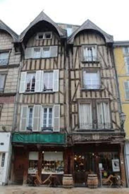 Apartmán Cocoon Standing - Coeur Historique De Troyes Exteriér fotografie