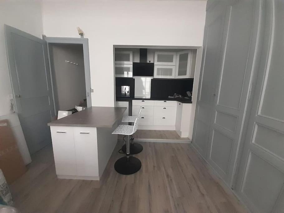 Apartmán Cocoon Standing - Coeur Historique De Troyes Exteriér fotografie
